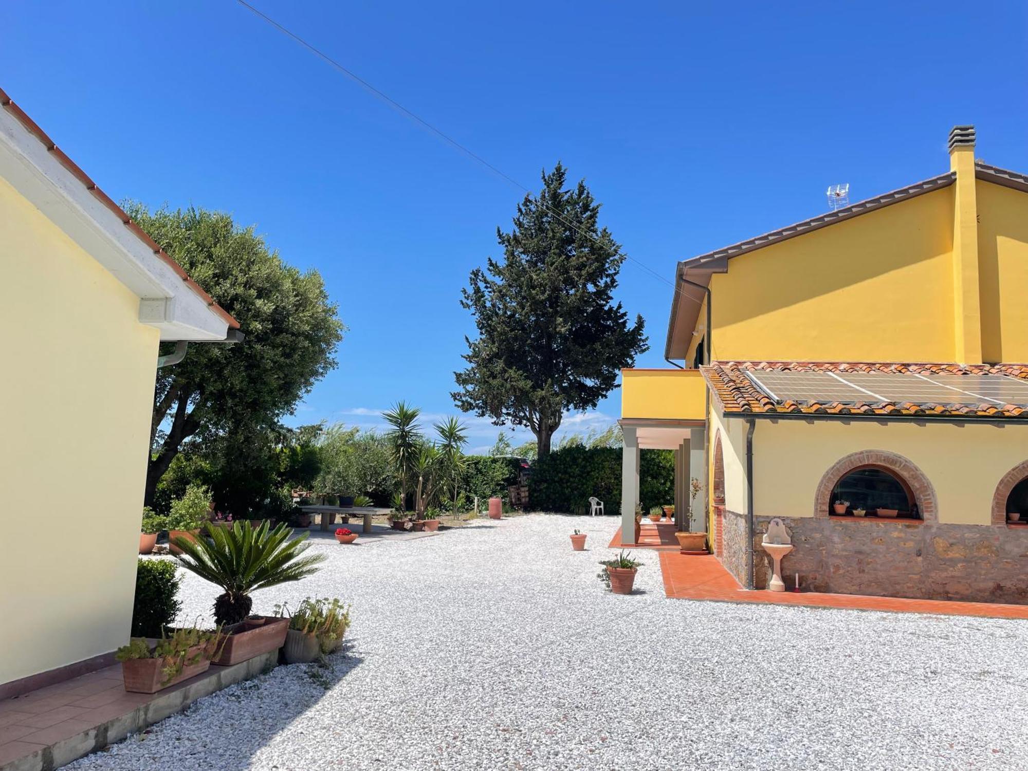 Il Leccio Agriturismo Фьорино Экстерьер фото