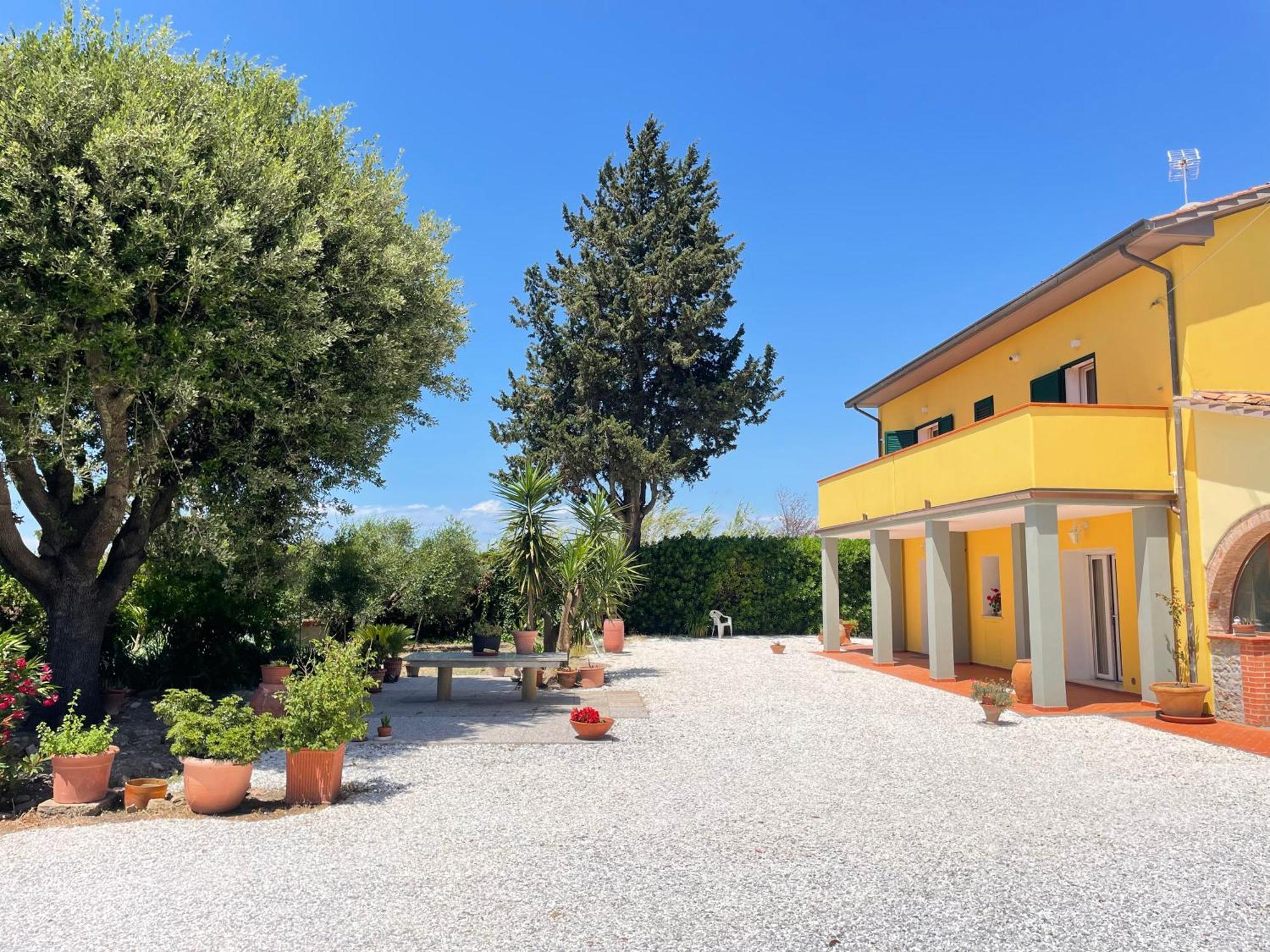 Il Leccio Agriturismo Фьорино Экстерьер фото