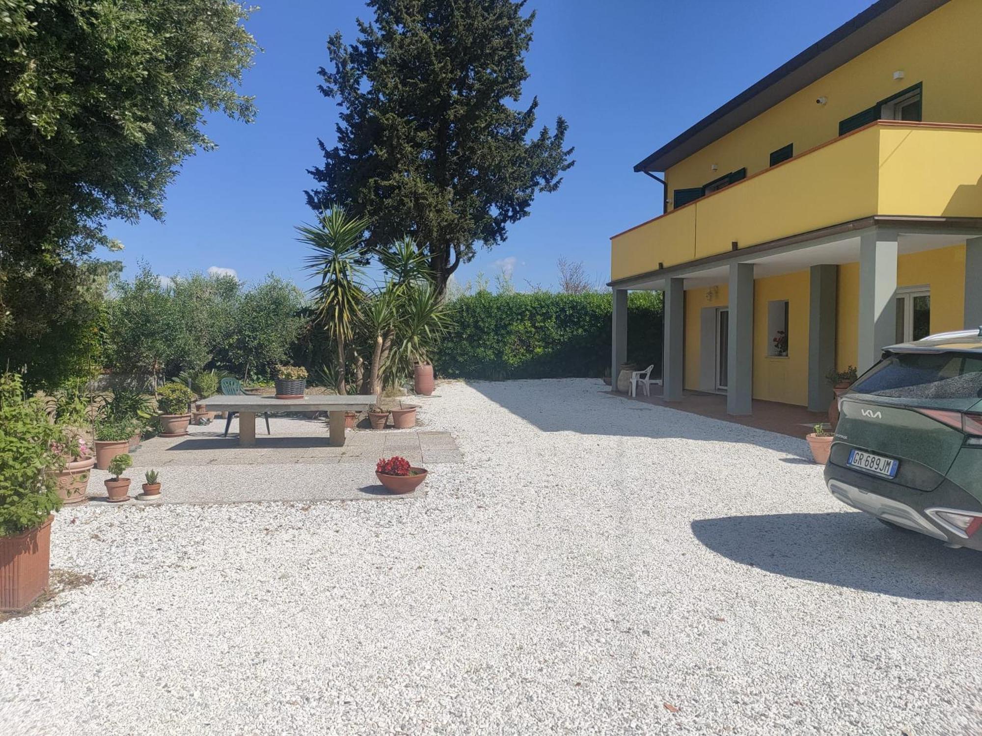 Il Leccio Agriturismo Фьорино Экстерьер фото